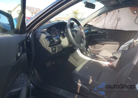 2016 Honda Accord Lx z USA, uszkodzony, nr VIN 1HGCR2F34GA211496